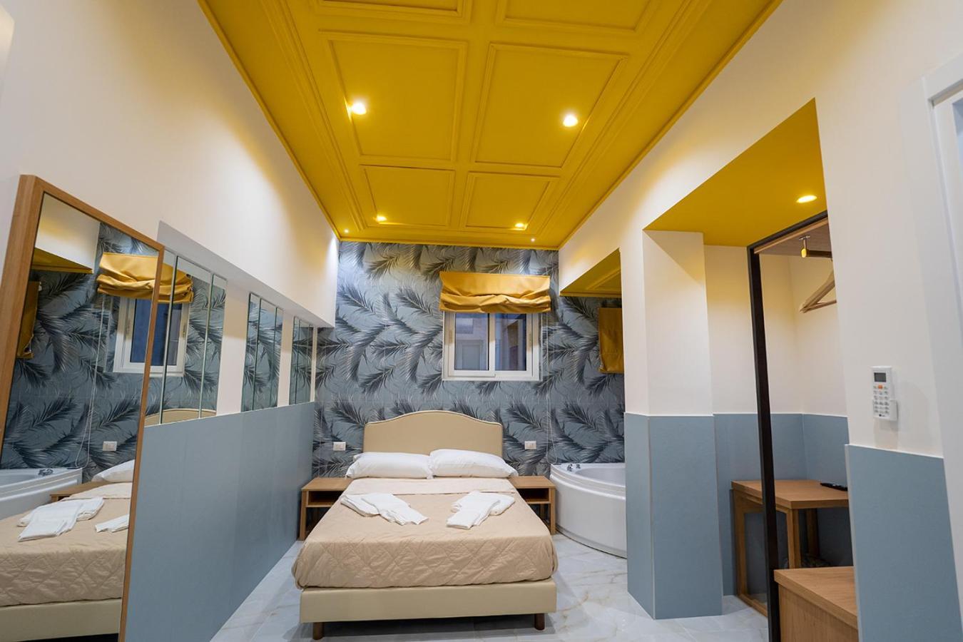 Hr Boutique Porto, Napoli Centro, By Clapa Group Hotel Exterior foto